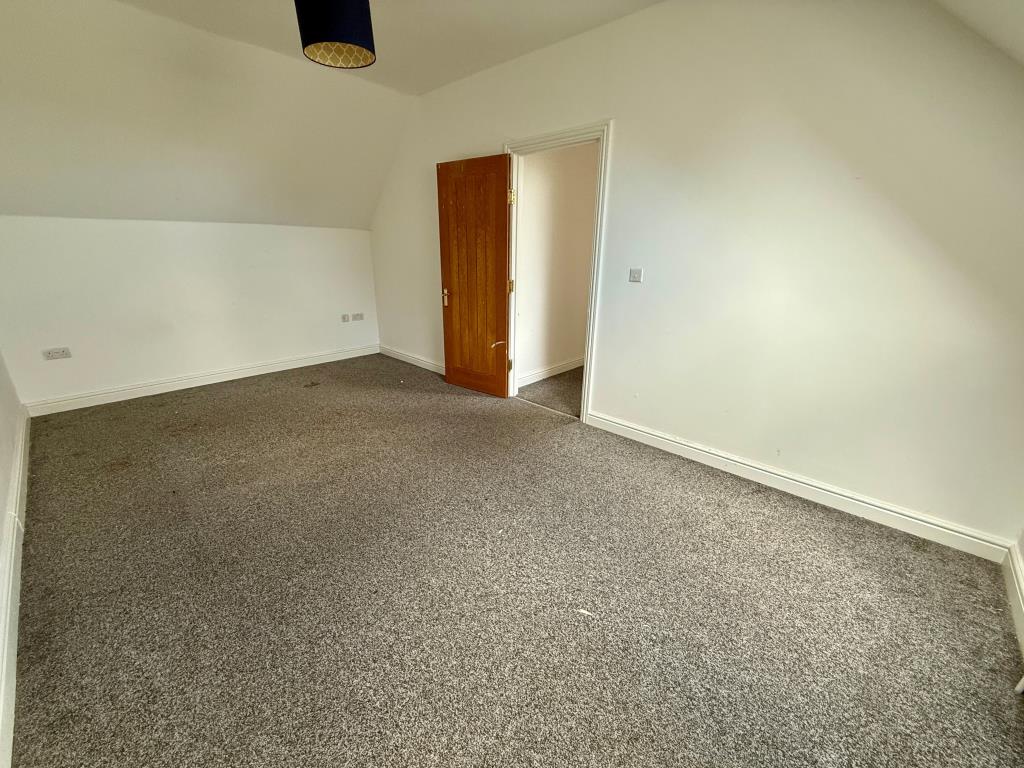 Lot: 62 - THREE-BEDROOM TERRACE HOUSE - Bedroom one